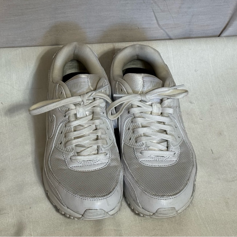 Nike Air Max 90 Triple White Sneakers Women’s Size 8.5